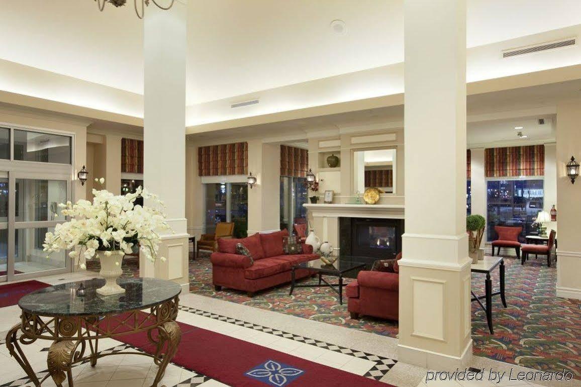 Hilton Garden Inn West Едмънтън Екстериор снимка