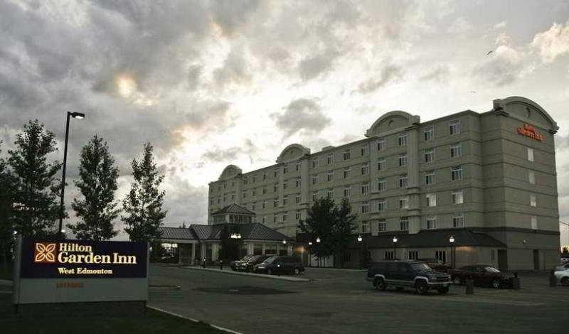 Hilton Garden Inn West Едмънтън Екстериор снимка
