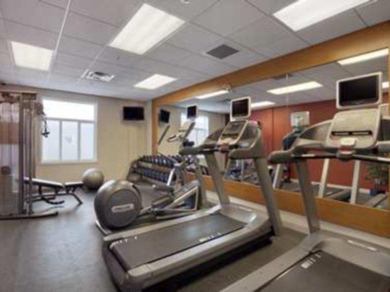 Hilton Garden Inn West Едмънтън Екстериор снимка